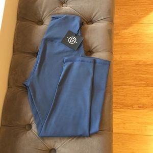 DYI 7/8 Crop Legging Chambray Medium